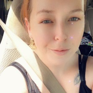 • Cassie • creative • artist • steady finding the beautiful fashion good homes •